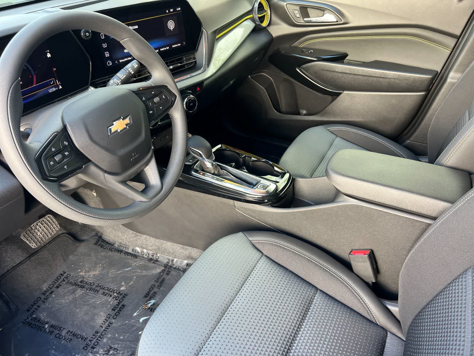 Thumbnail: 2026 Chevrolet Trax - 12