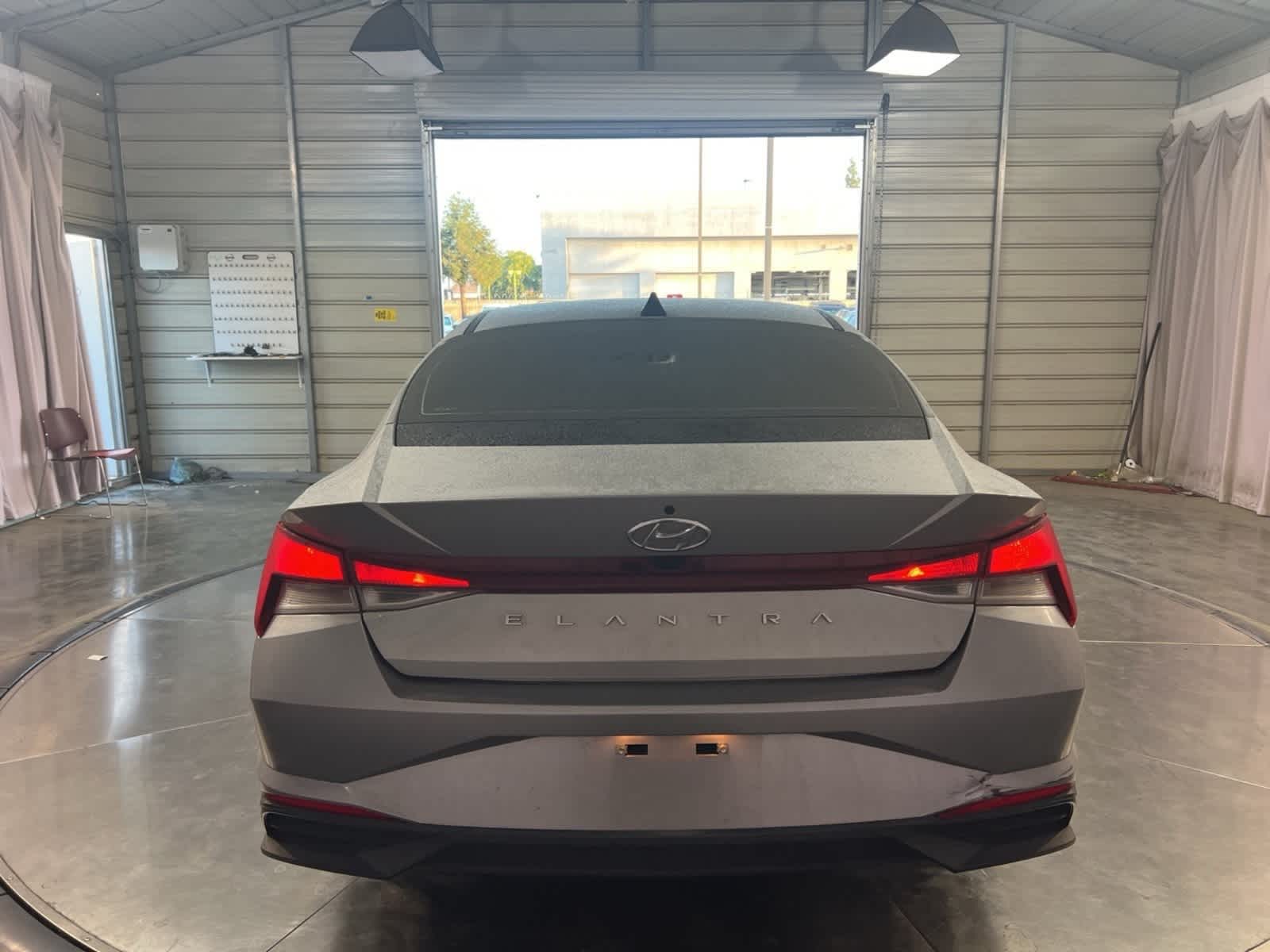 Thumbnail: 2021 Hyundai Elantra - 6
