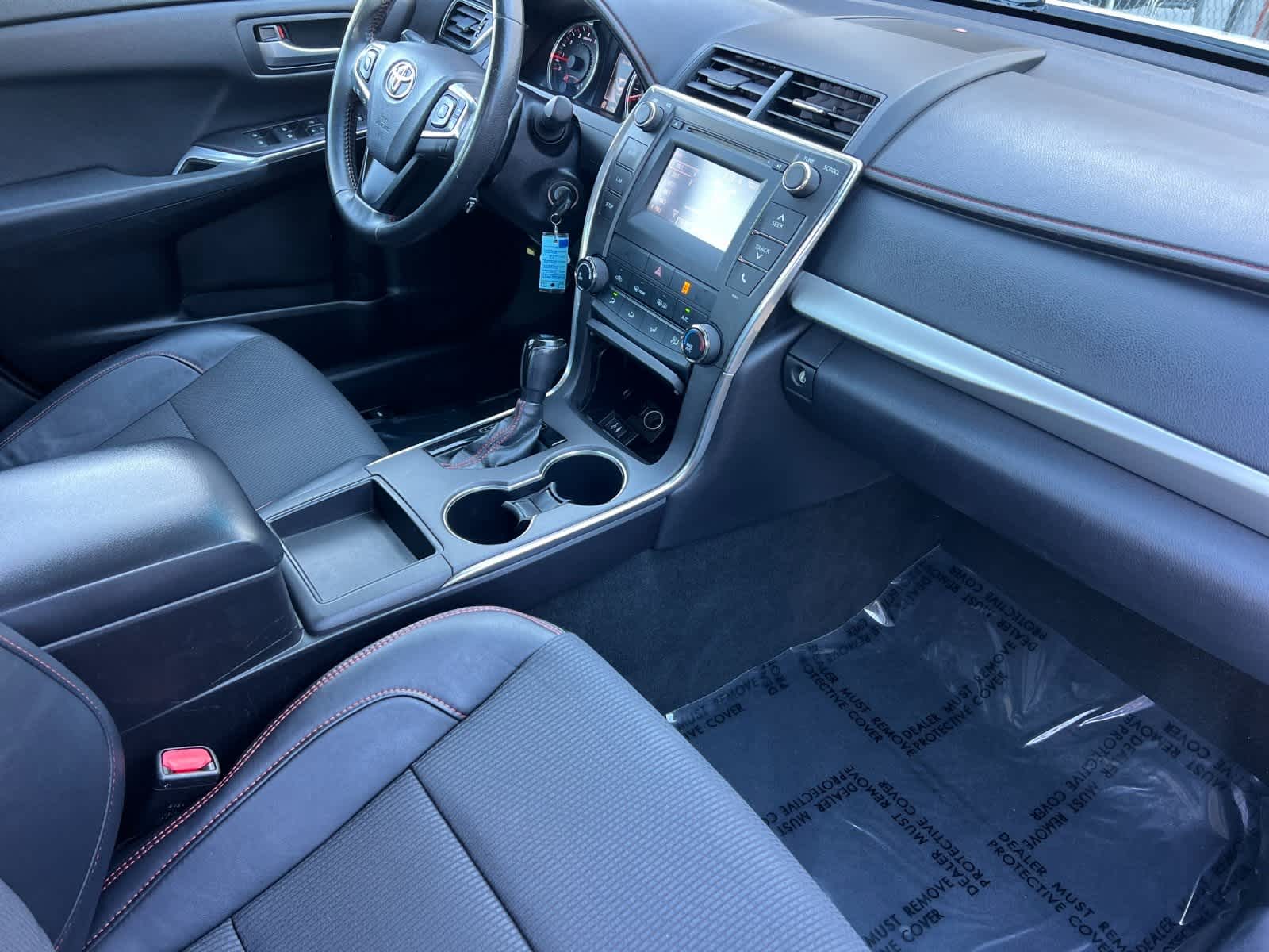 Thumbnail: 2016 Toyota Camry - 16