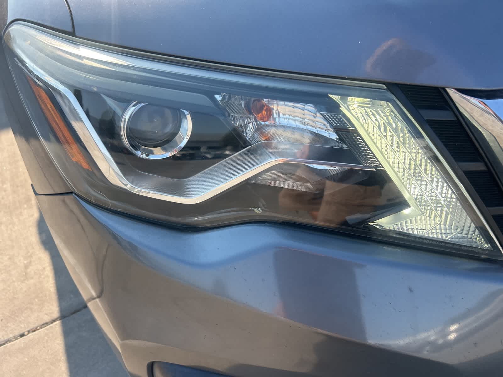 Thumbnail: 2017 Nissan Pathfinder - 4