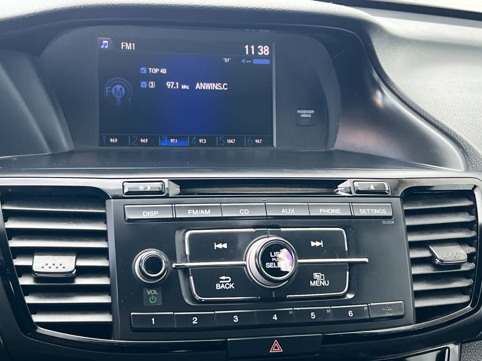 Thumbnail: 2017 Honda Accord - 18