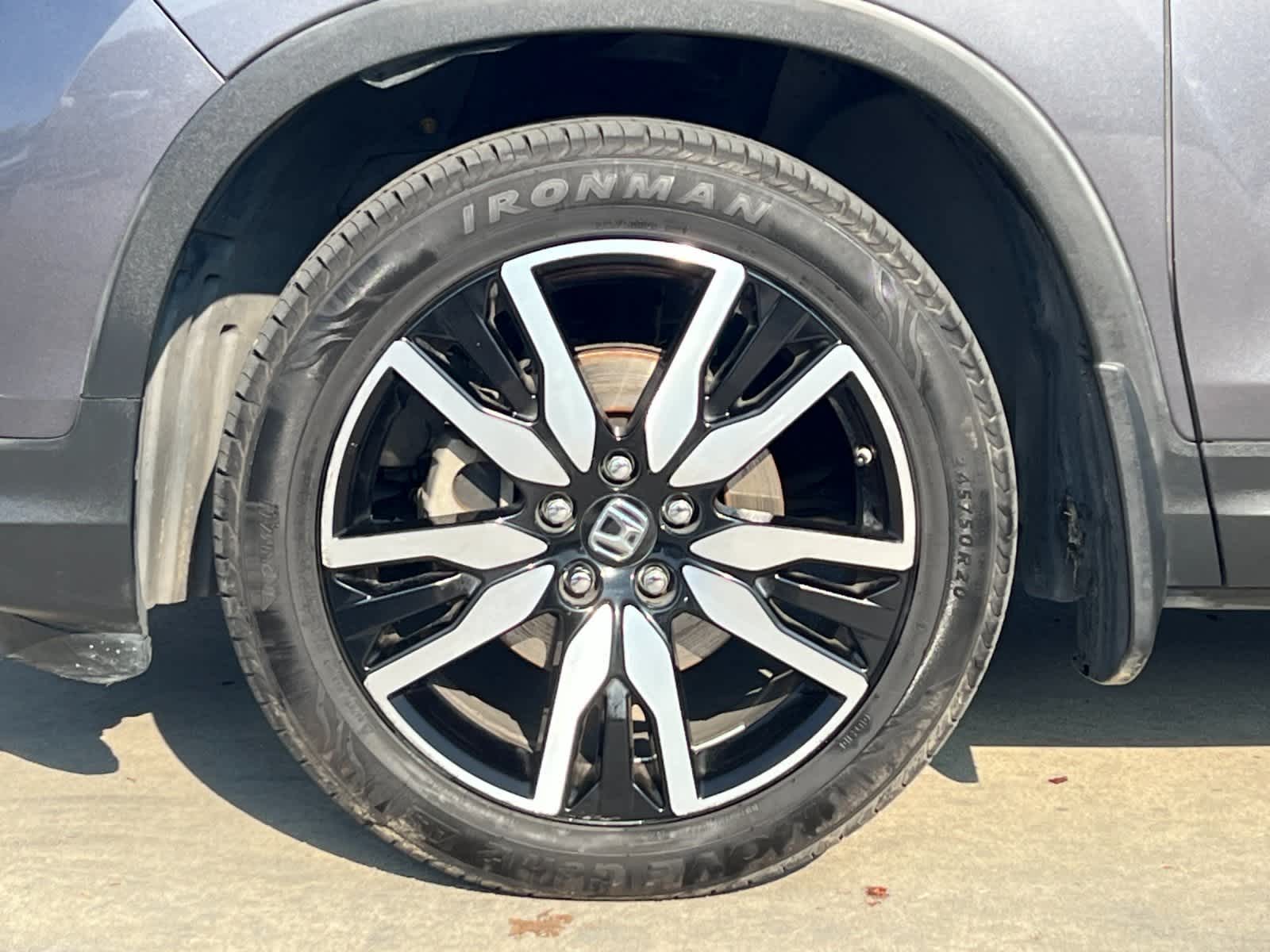 Thumbnail: 2019 Honda Pilot - 27