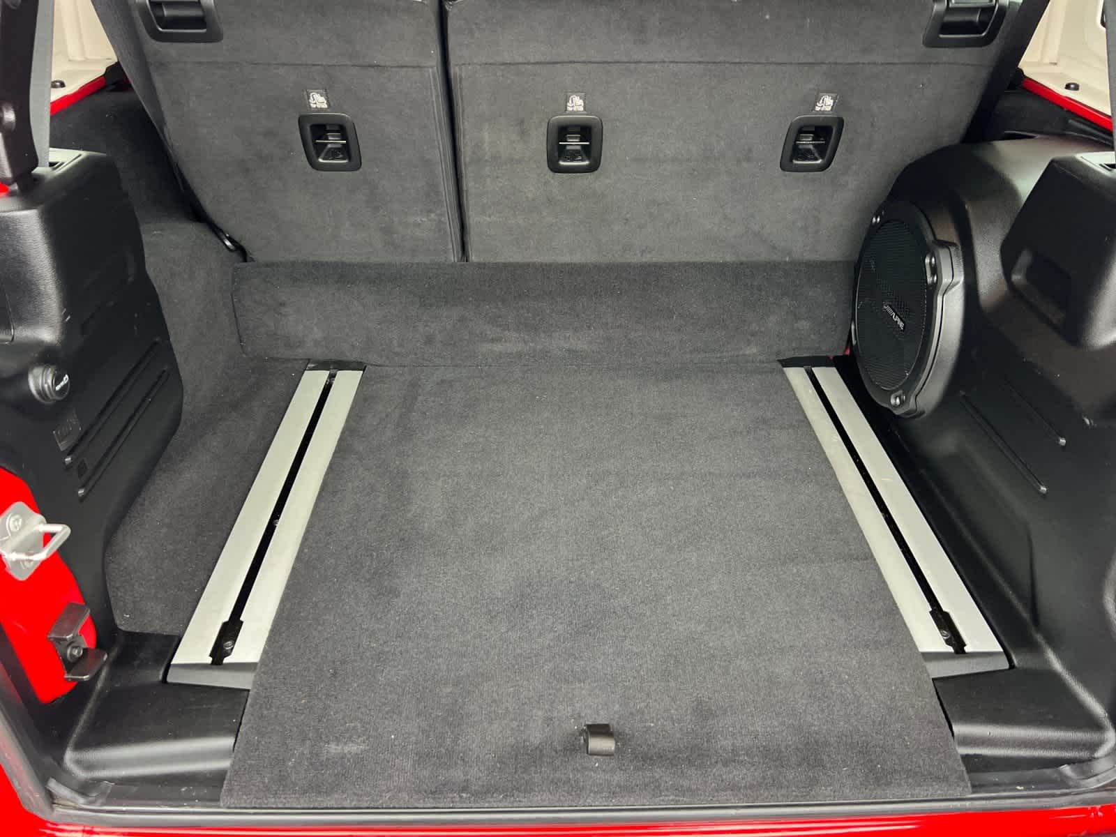 Thumbnail: 2021 Jeep Wrangler - 15