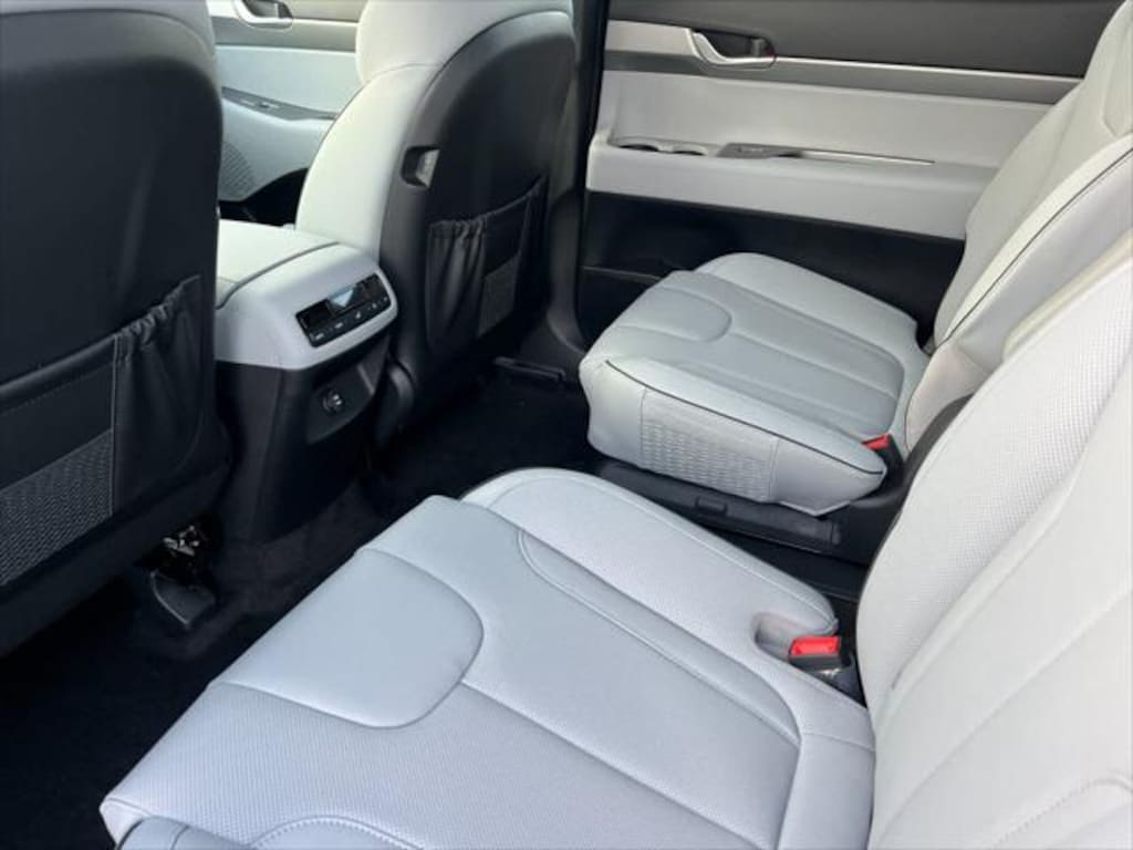 New 2025 Hyundai Palisade SEL FWD SUV