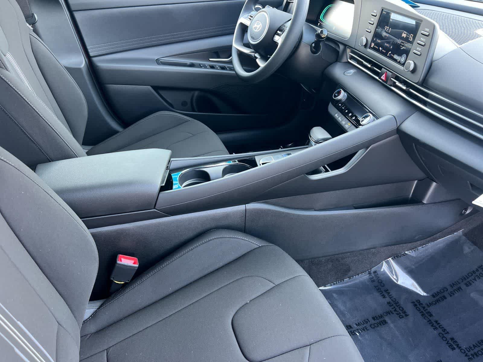 Thumbnail: 2026 Hyundai Elantra - 16