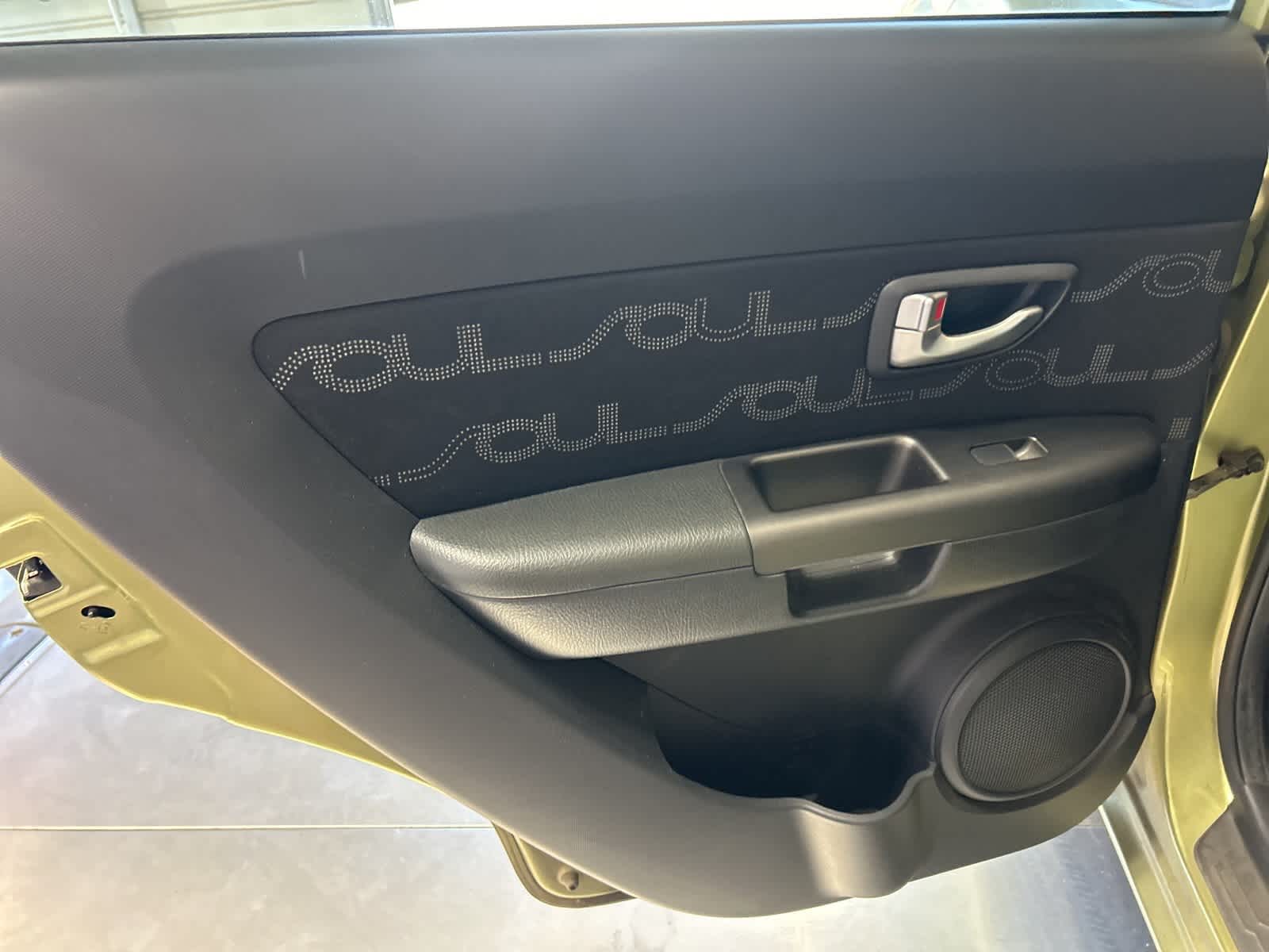 Thumbnail: 2013 Kia Soul - 17