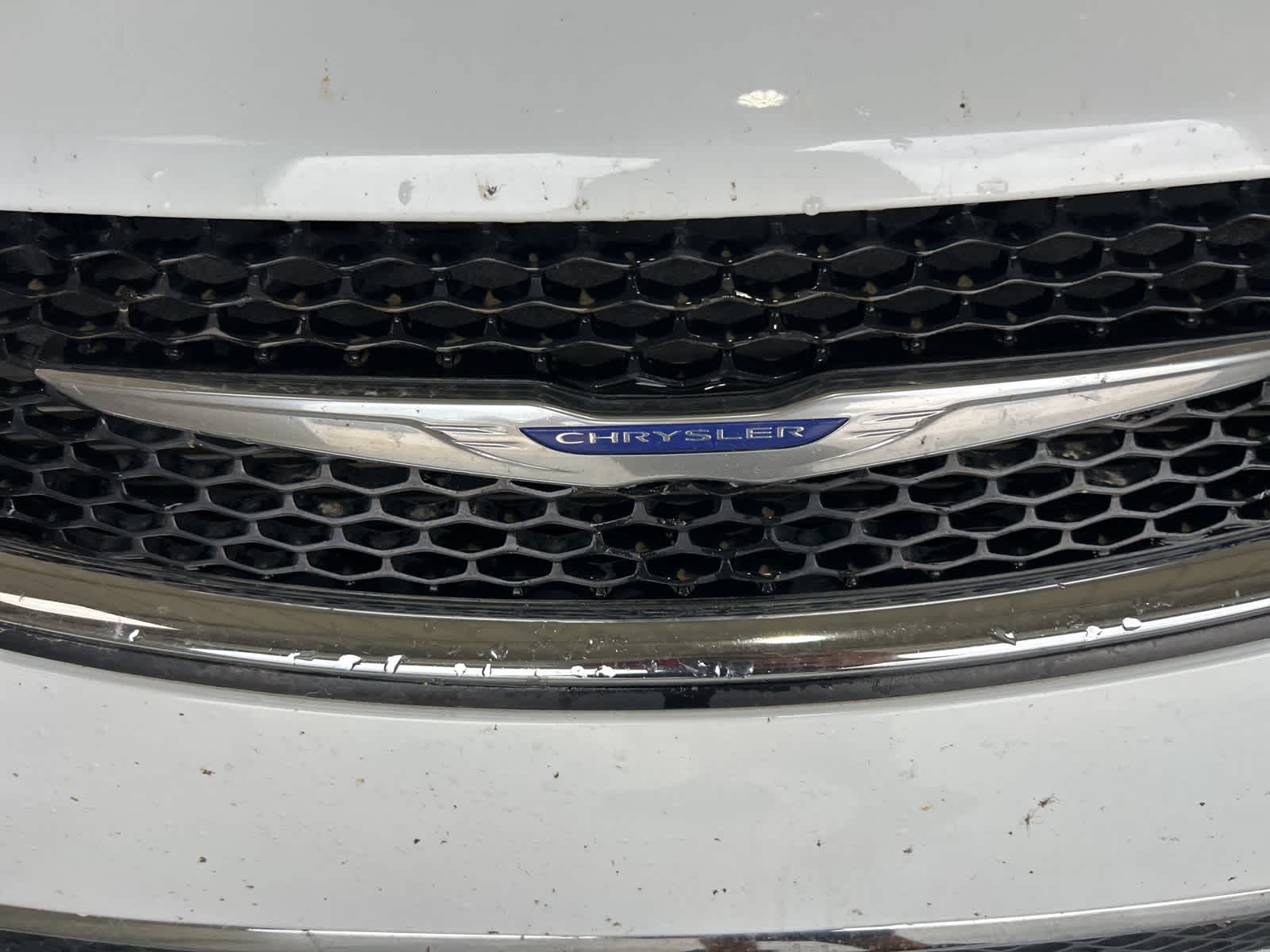 Thumbnail: 2020 Chrysler Pacifica - 3