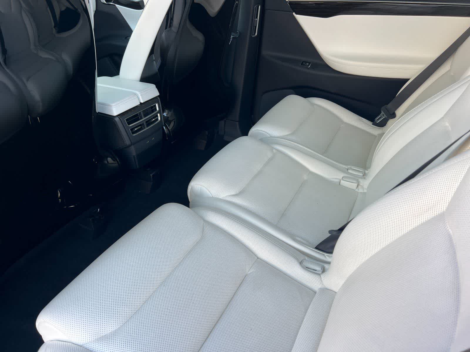 Thumbnail: 2016 Tesla Model X - 5