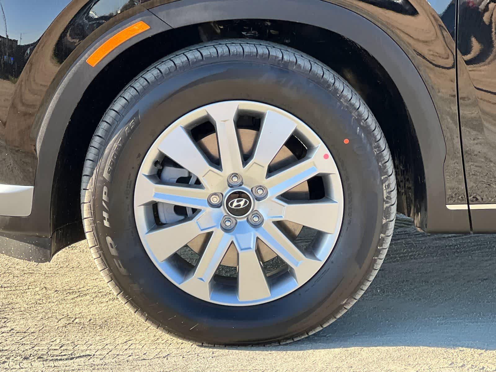 Thumbnail: 2025 Hyundai Palisade - 24