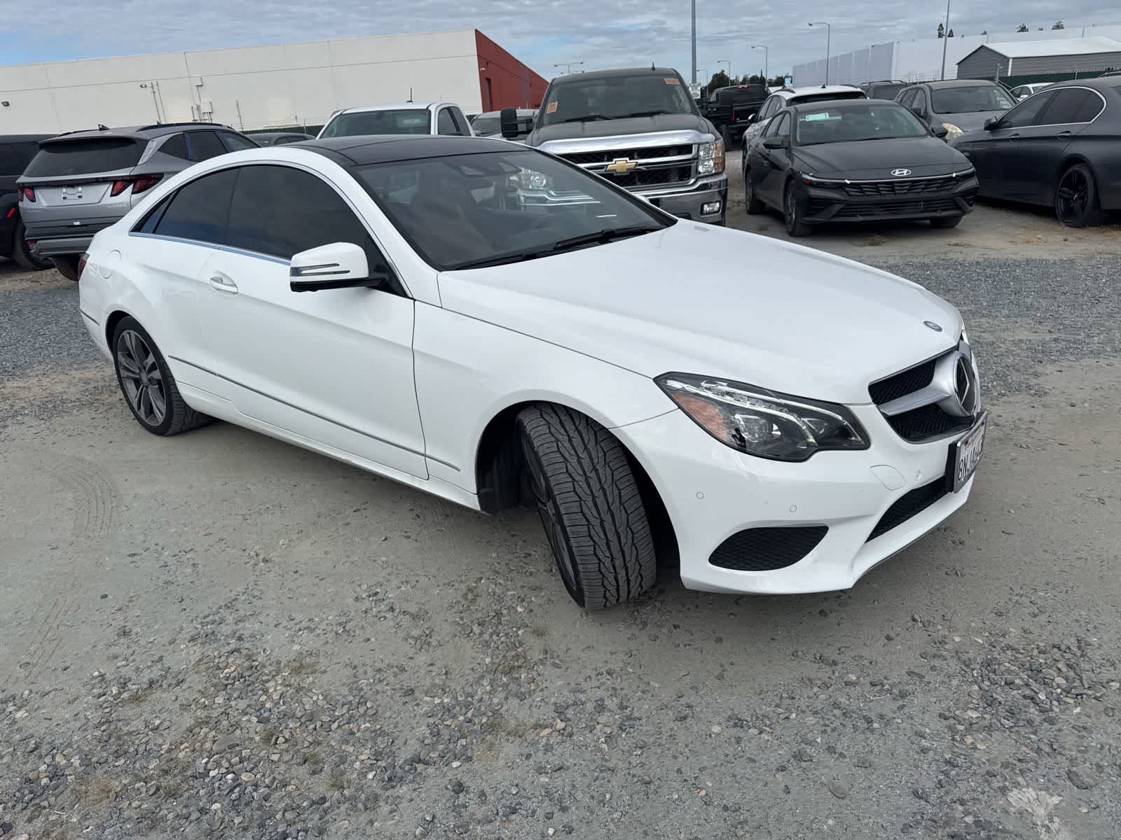 Thumbnail: 2017 Mercedes-Benz E-Class - 2