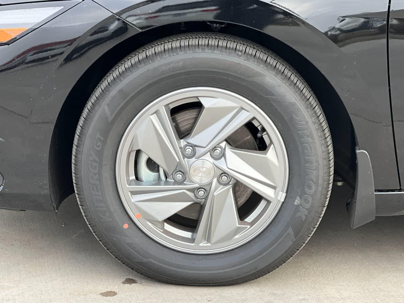 Thumbnail: 2026 Hyundai Elantra - 24