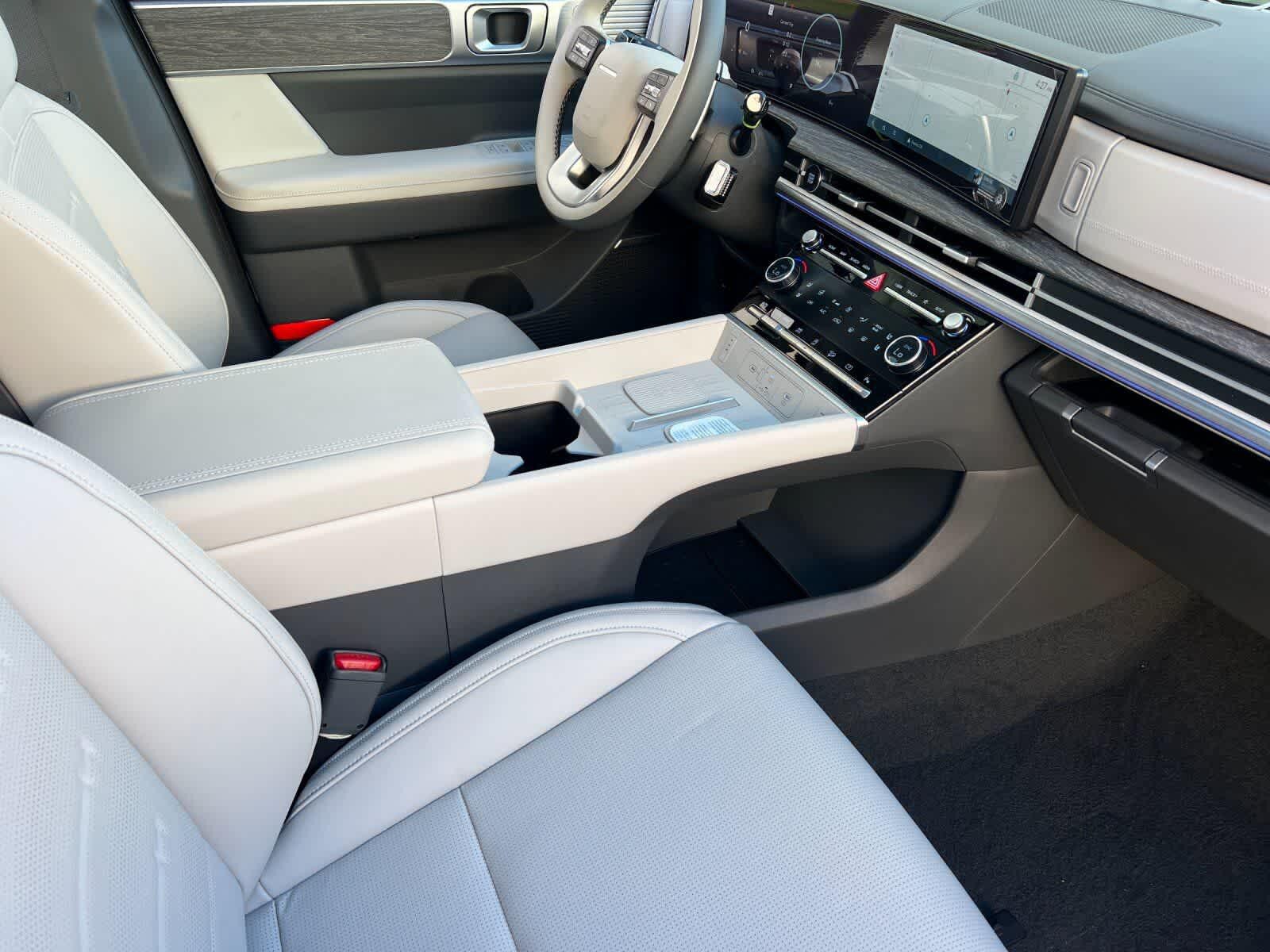 Thumbnail: 2026 Hyundai Santa Fe - 16