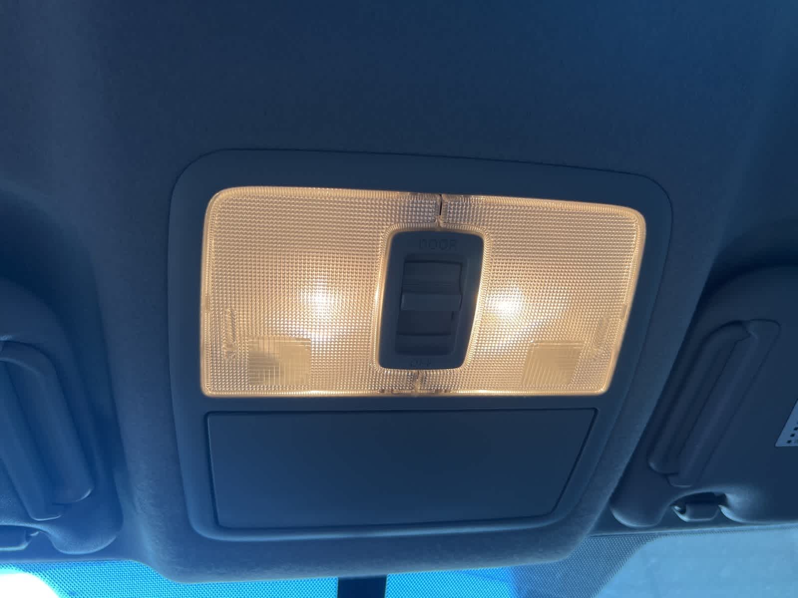 Thumbnail: 2011 Toyota RAV4 - 19