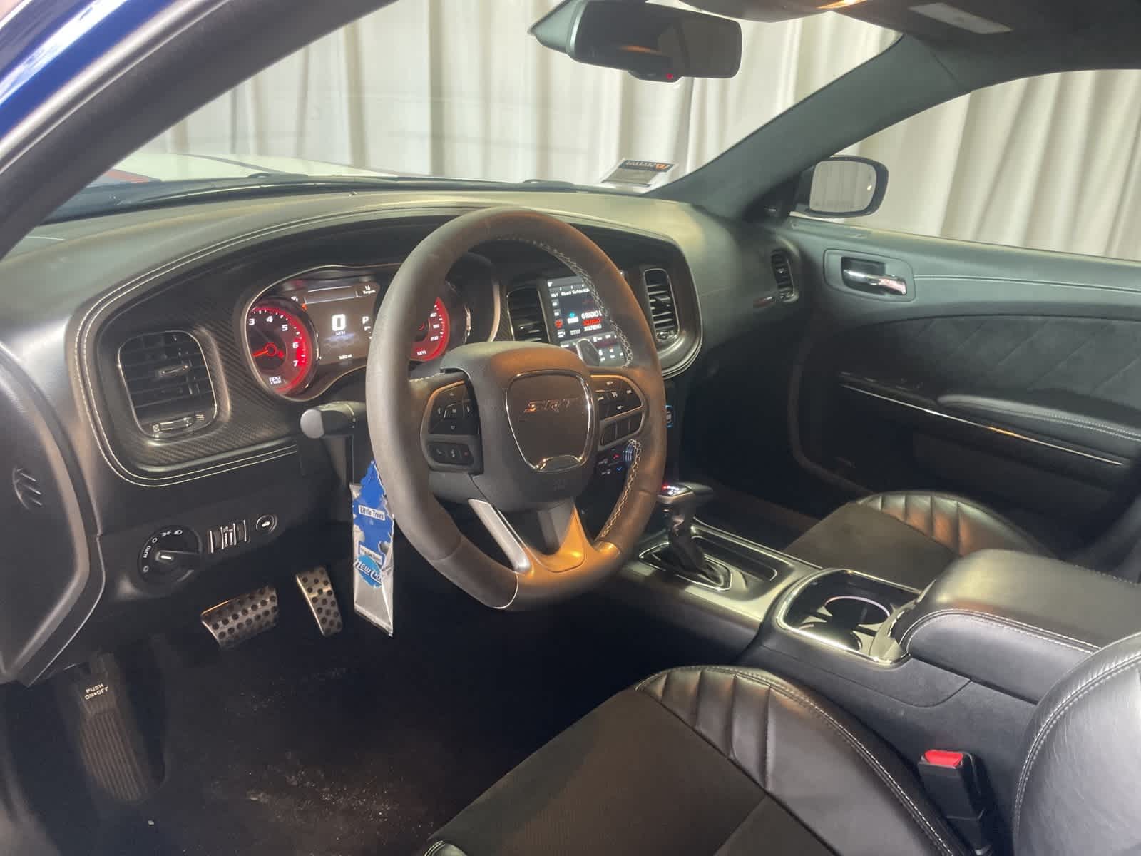 Thumbnail: 2020 Dodge Charger - 25