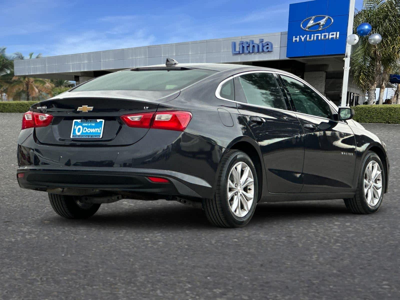 Thumbnail: 2023 Chevrolet Malibu - 3