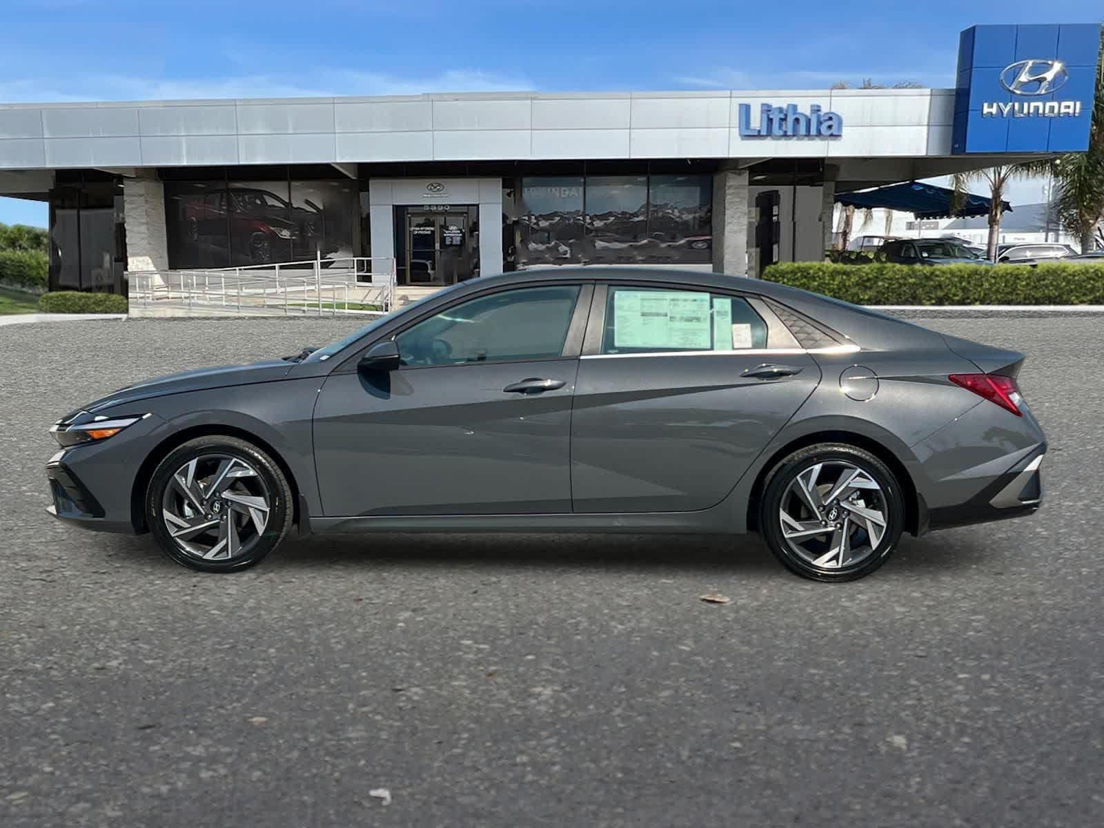 Thumbnail: 2025 Hyundai Elantra - 5