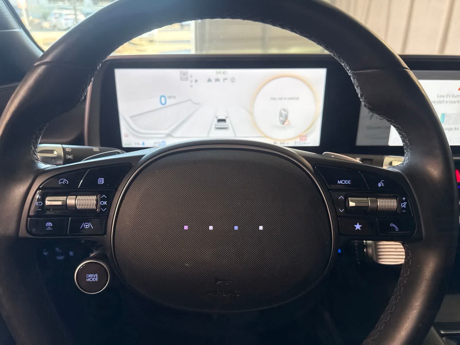 Thumbnail: 2023 Hyundai Ioniq 6 - 20
