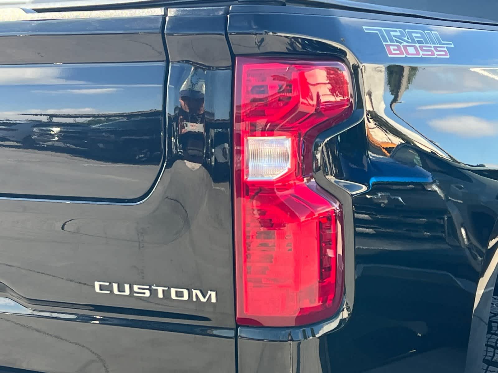 Thumbnail: 2024 Chevrolet Silverado 1500 - 25