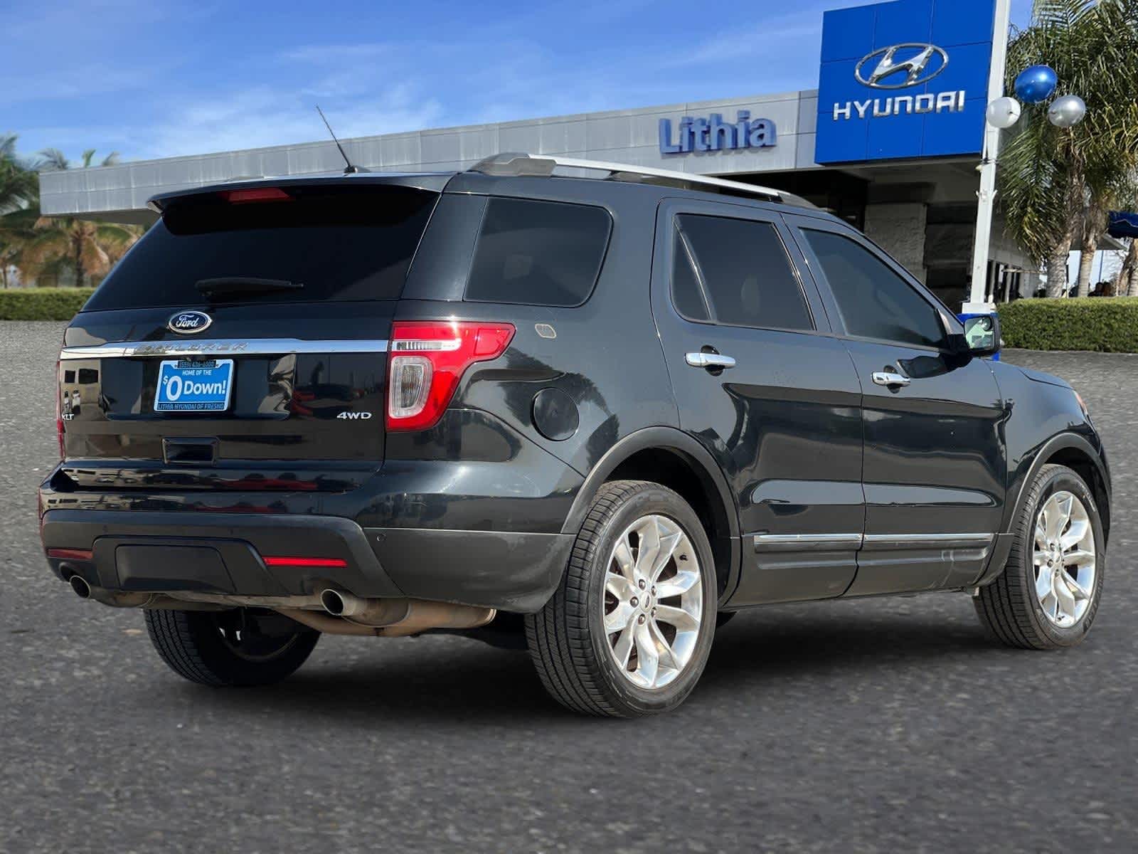 Thumbnail: 2014 Ford Explorer - 3