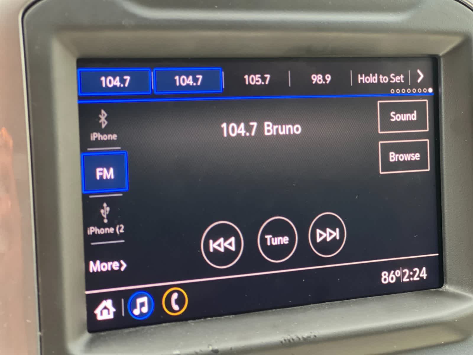 Thumbnail: 2020 Chevrolet Silverado 1500 - 18