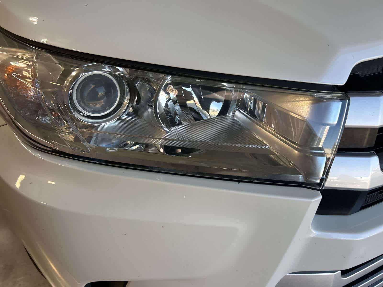 Thumbnail: 2019 Toyota Highlander - 4