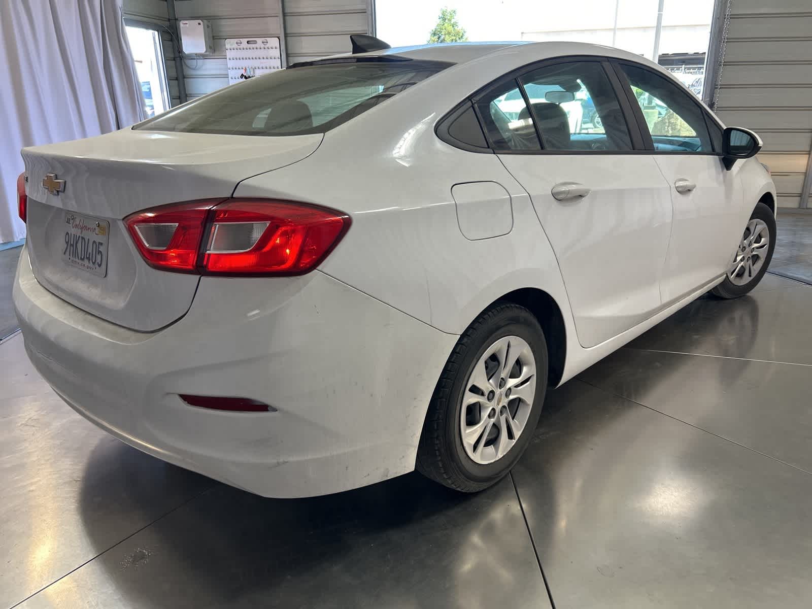 2019 Chevrolet Cruze LS 8