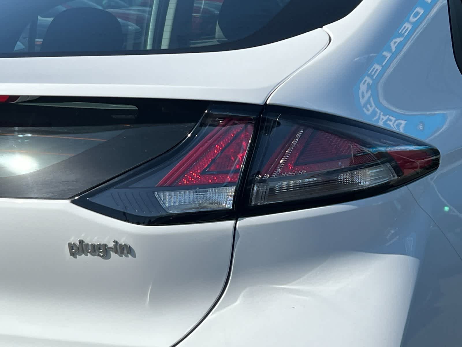 Thumbnail: 2020 Hyundai Ioniq - 25