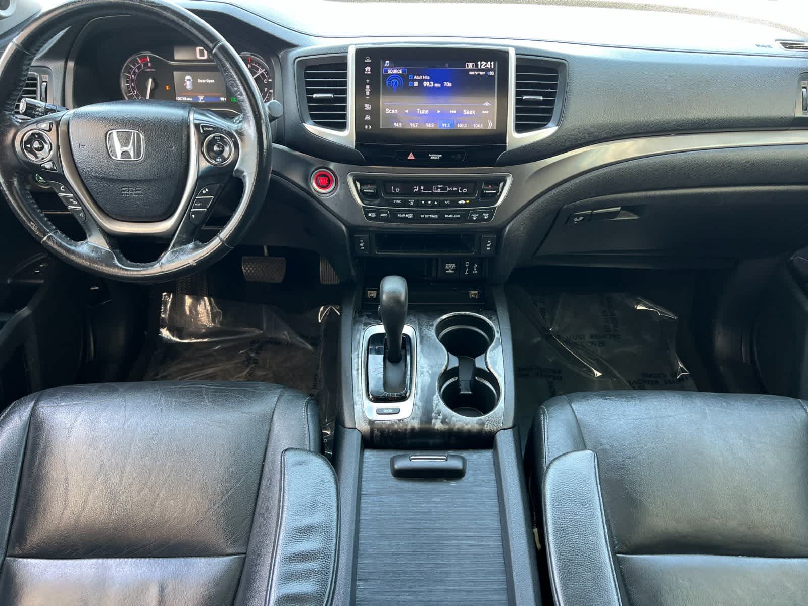 Thumbnail: 2018 Honda Pilot - 3