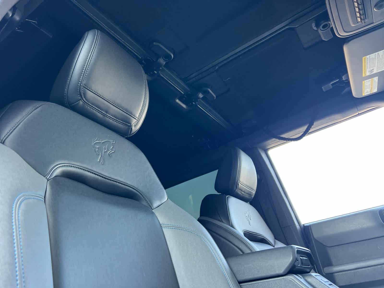 Thumbnail: 2022 Ford Bronco - 17