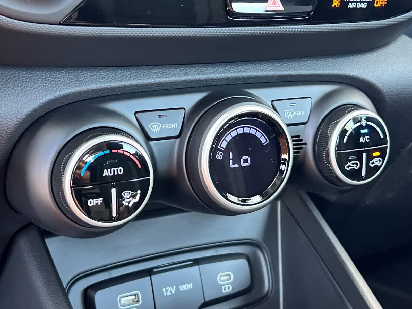 Thumbnail: 2025 Hyundai Venue - 20