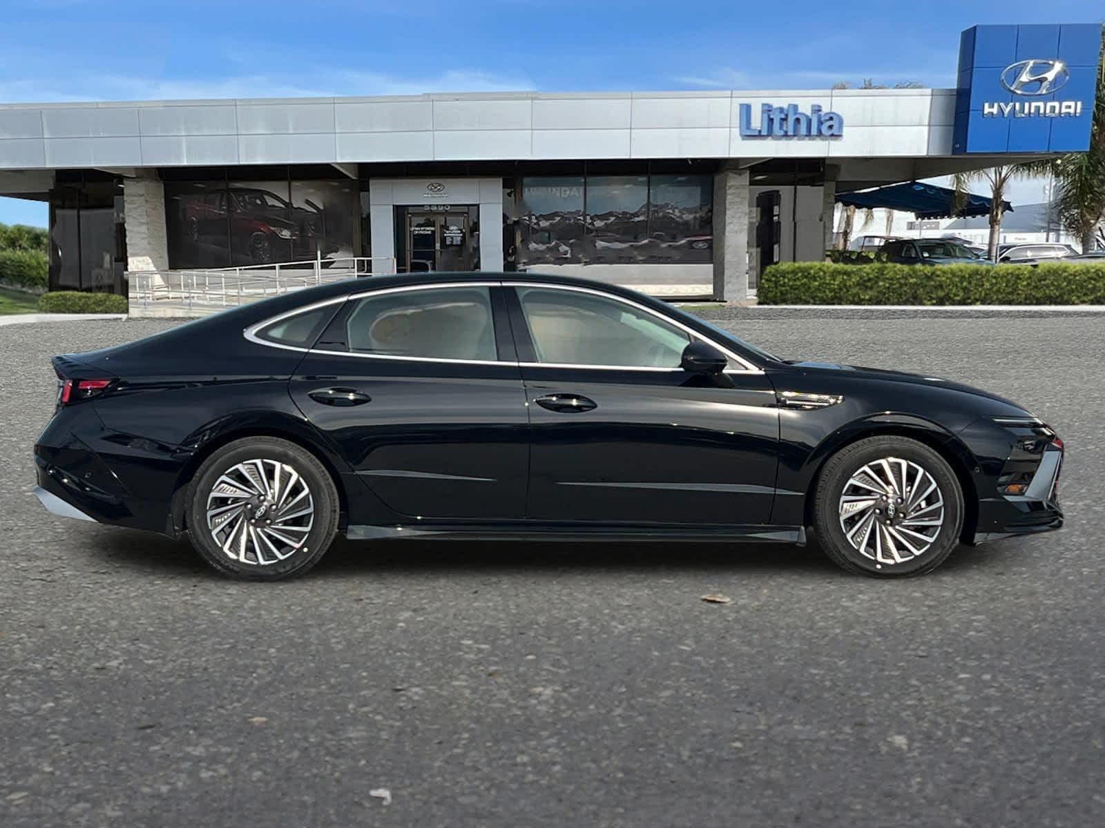 Thumbnail: 2026 Hyundai Sonata - 9