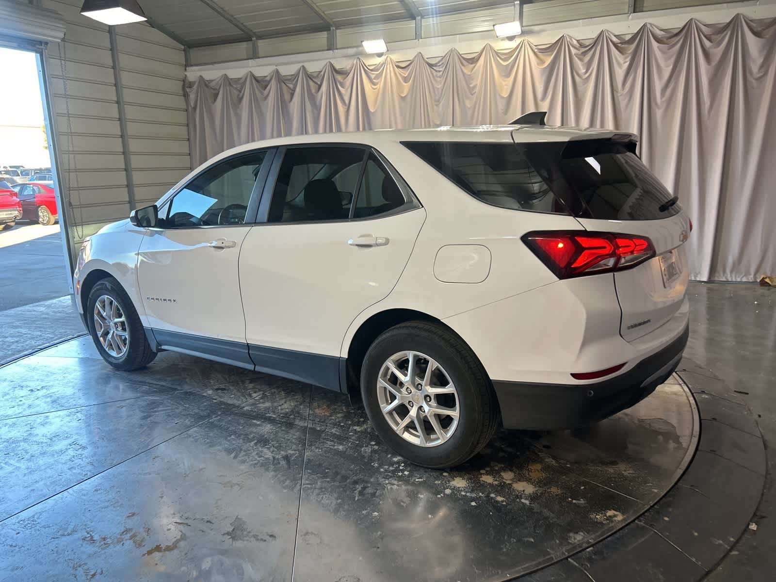 Thumbnail: 2024 Chevrolet Equinox - 15