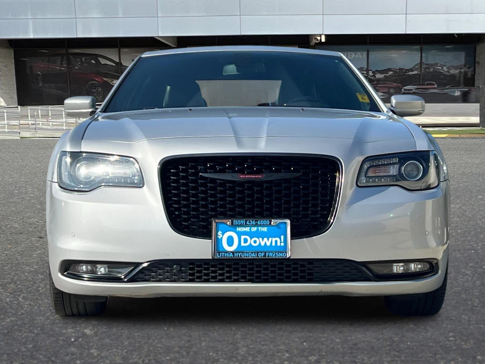 Thumbnail: 2021 Chrysler 300 - 11