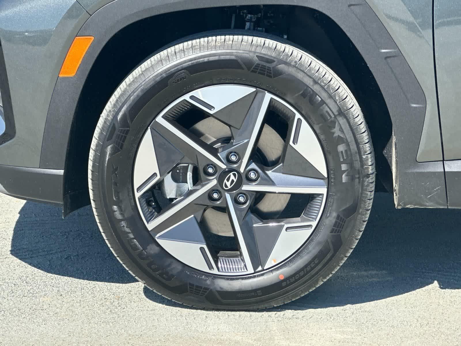 Thumbnail: 2025 Hyundai Tucson - 25