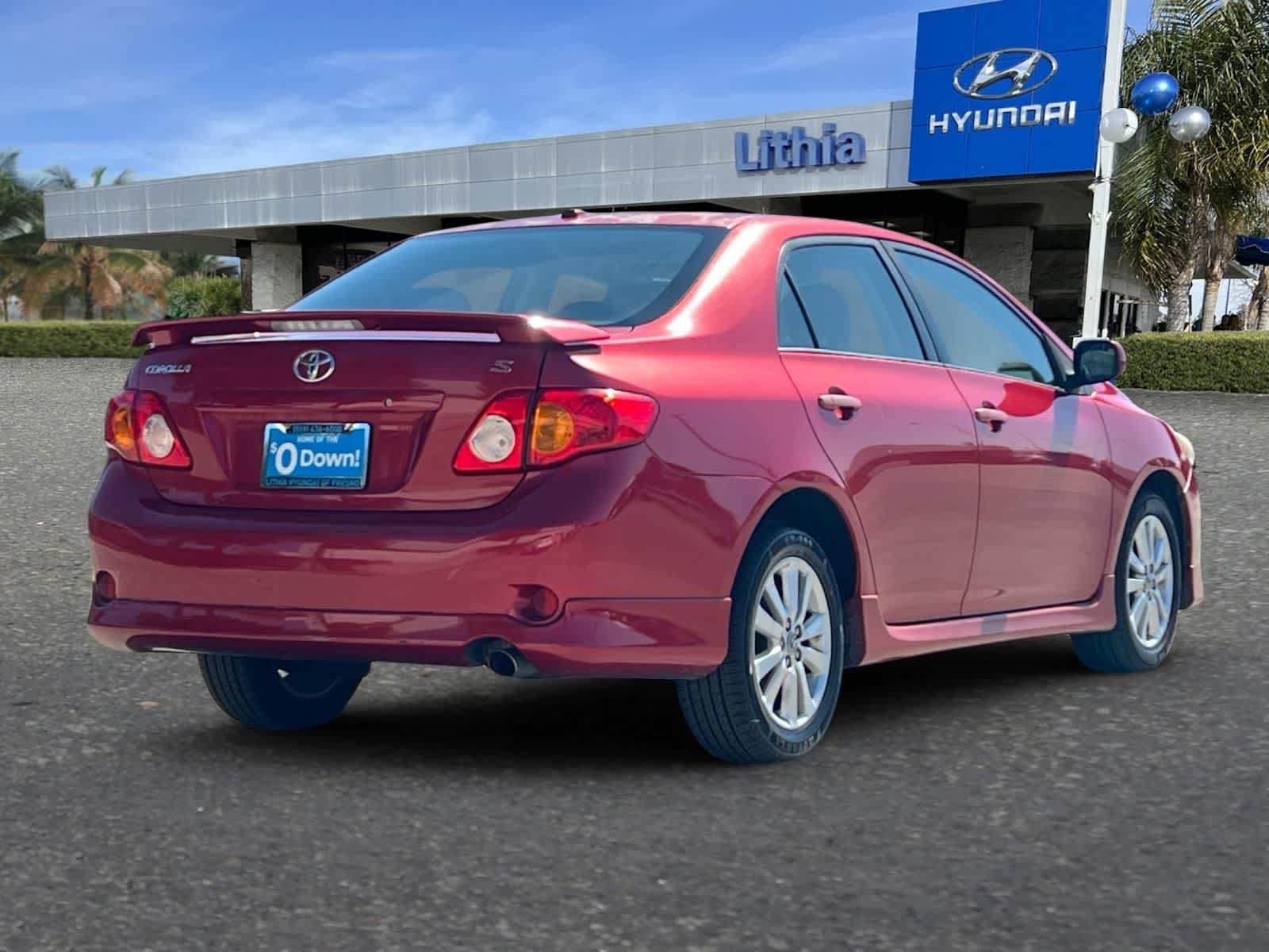 Thumbnail: 2010 Toyota Corolla - 3