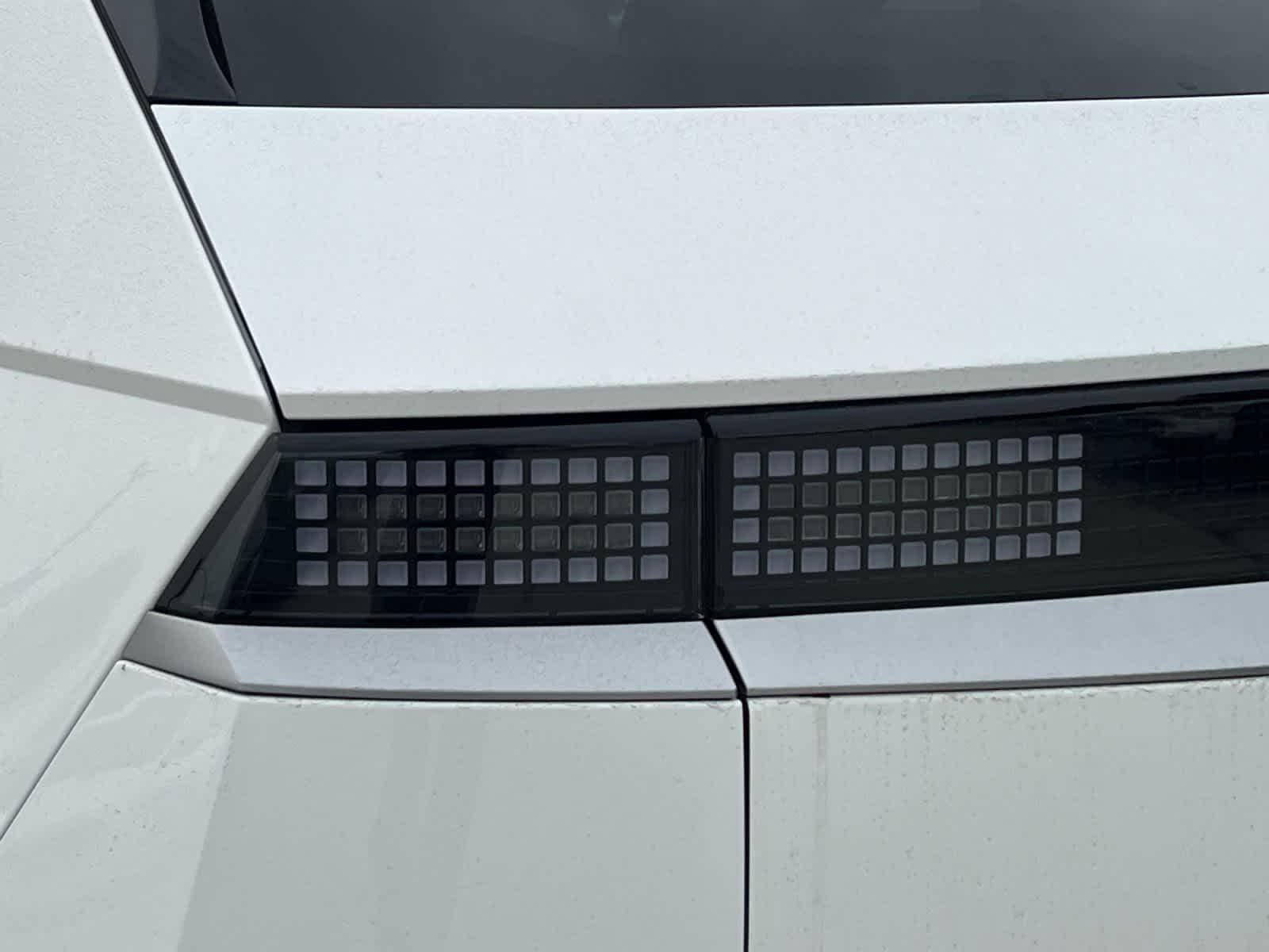 Thumbnail: 2026 Hyundai Ioniq 5 - 27