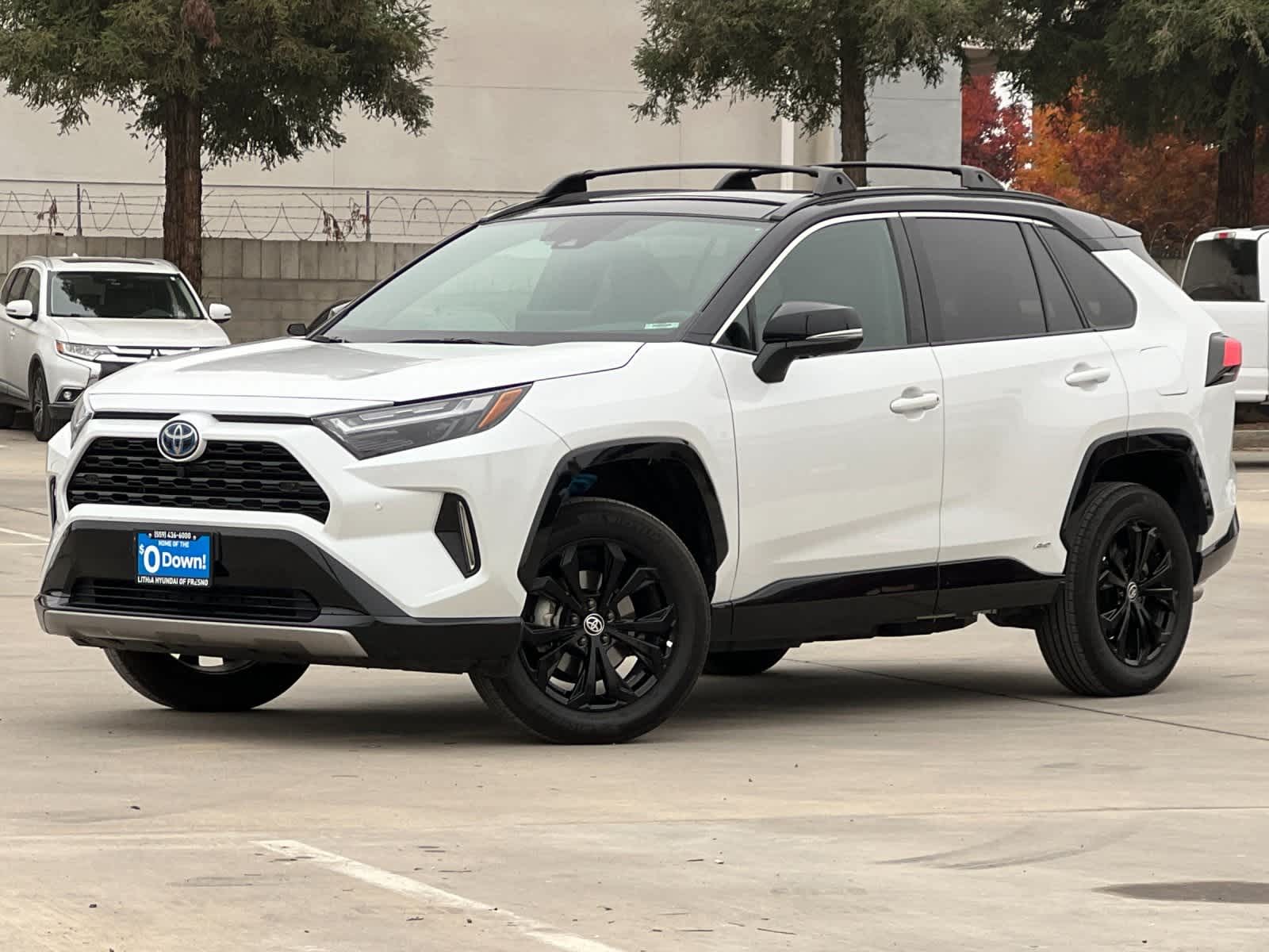 Thumbnail: 2024 Toyota RAV4 - 15