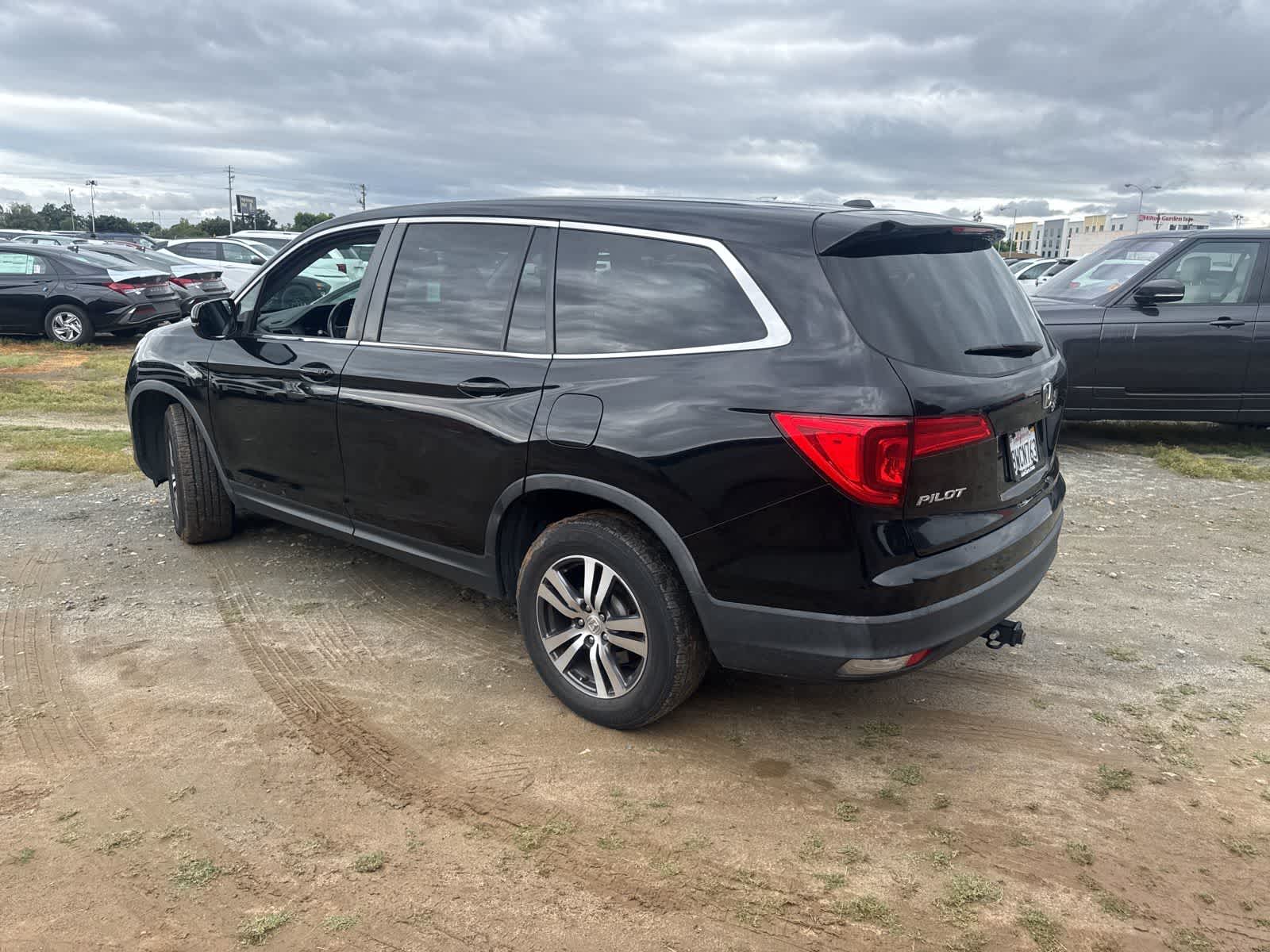 2017 Honda Pilot EX-L AWD photo 5