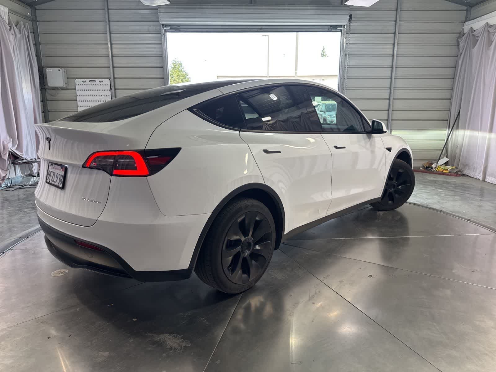 Thumbnail: 2023 Tesla Model Y - 5