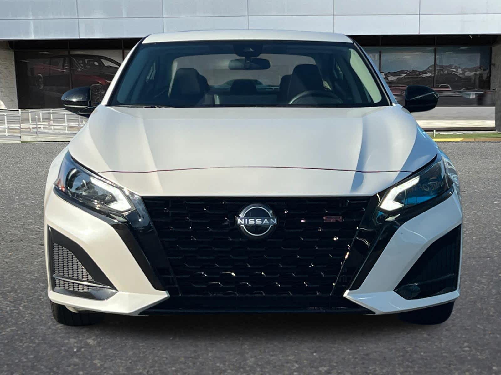 Thumbnail: 2023 Nissan Altima - 10