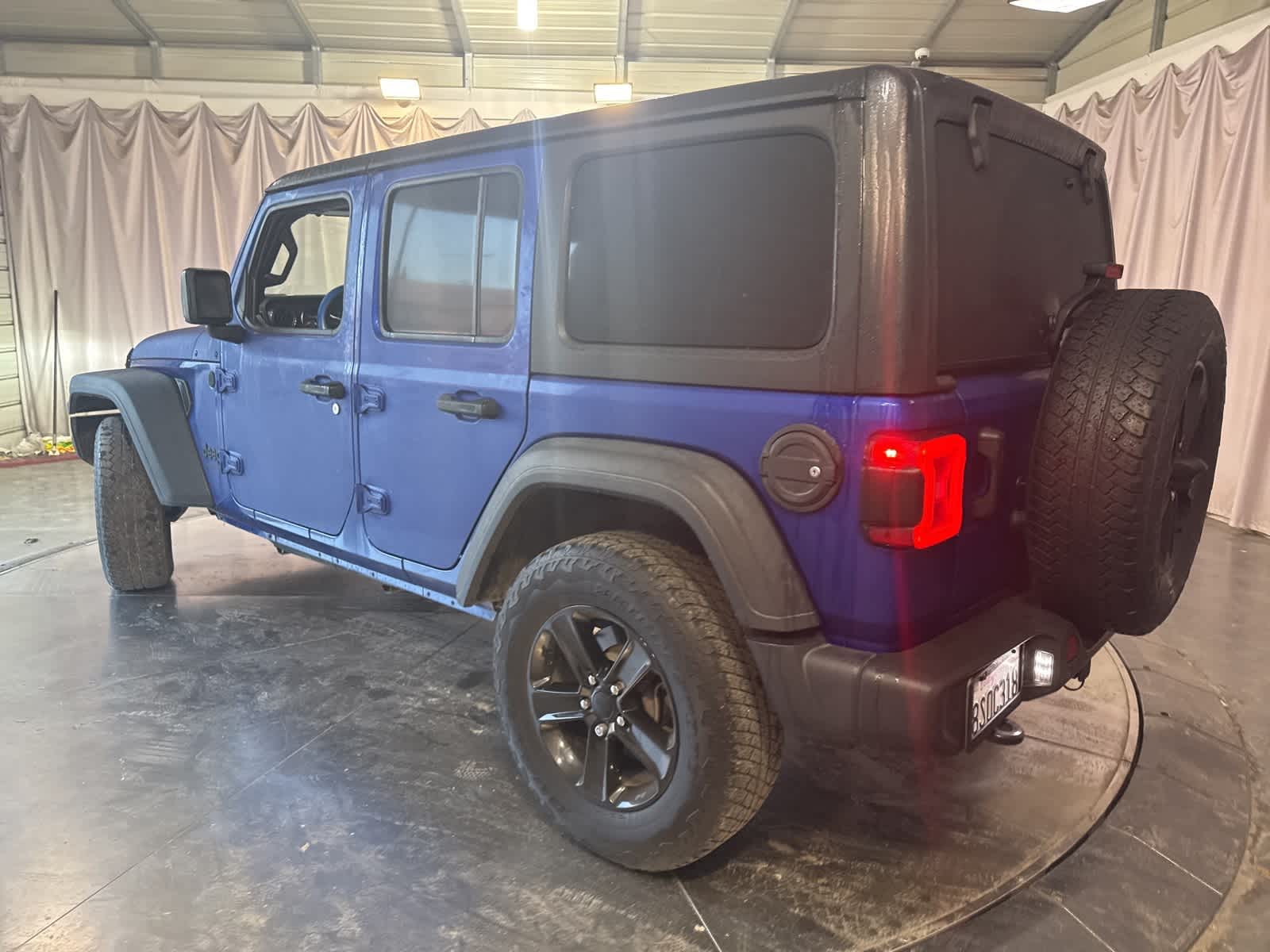 Thumbnail: 2020 Jeep Wrangler - 7