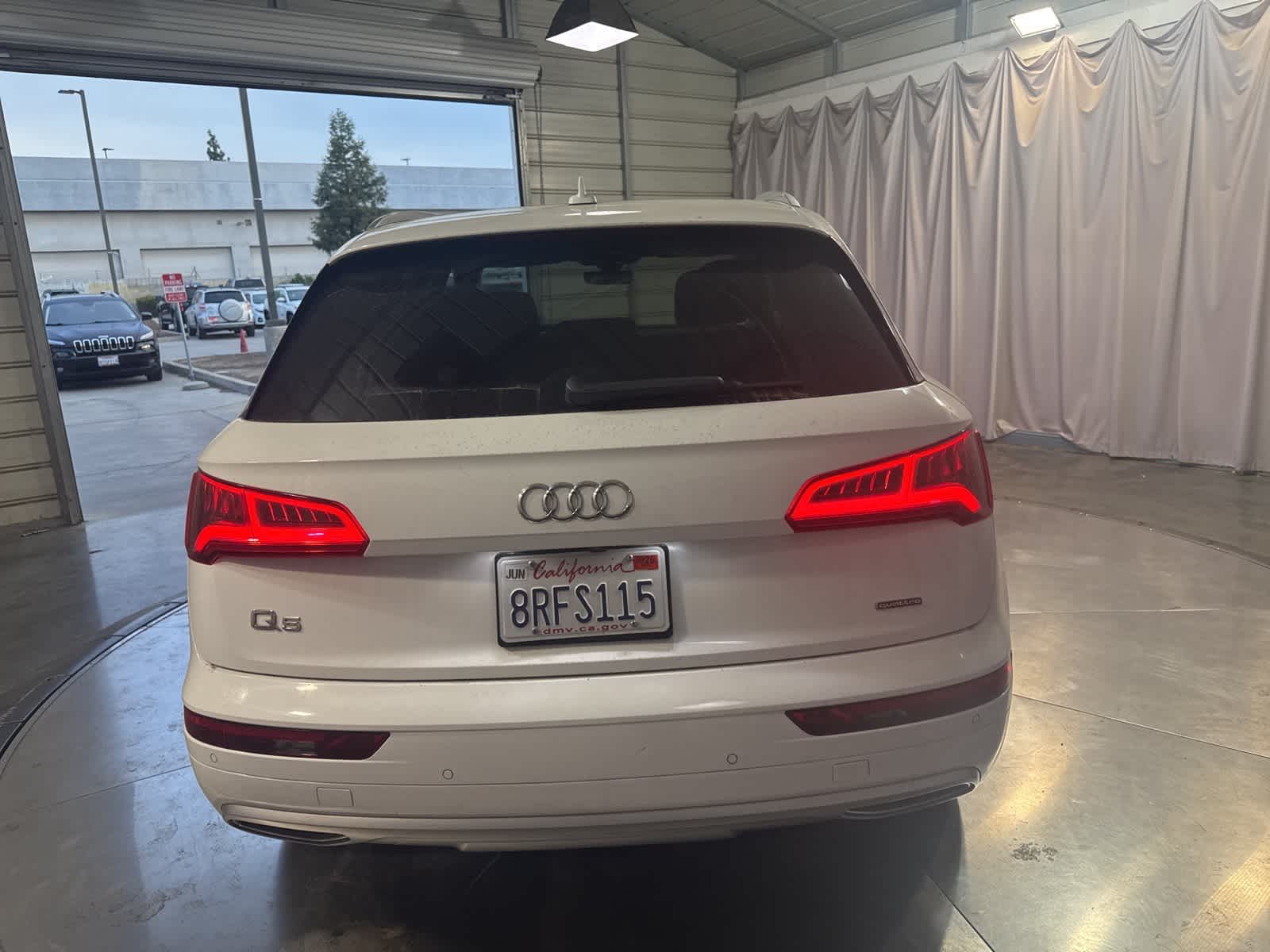 Thumbnail: 2020 Audi Q5 - 6