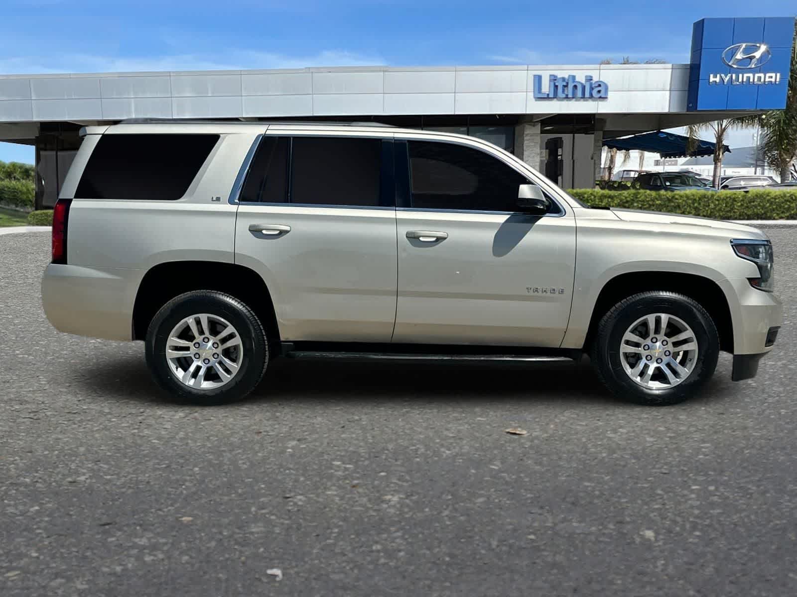Thumbnail: 2015 Chevrolet Tahoe - 9