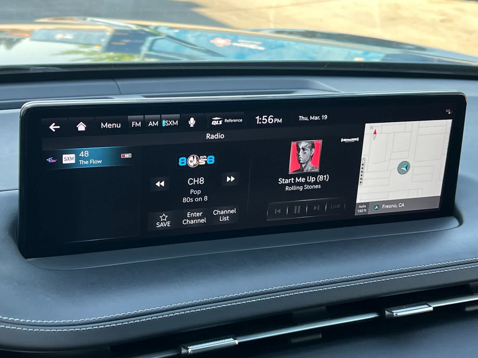 Thumbnail: 2023 Genesis GV70 - 19