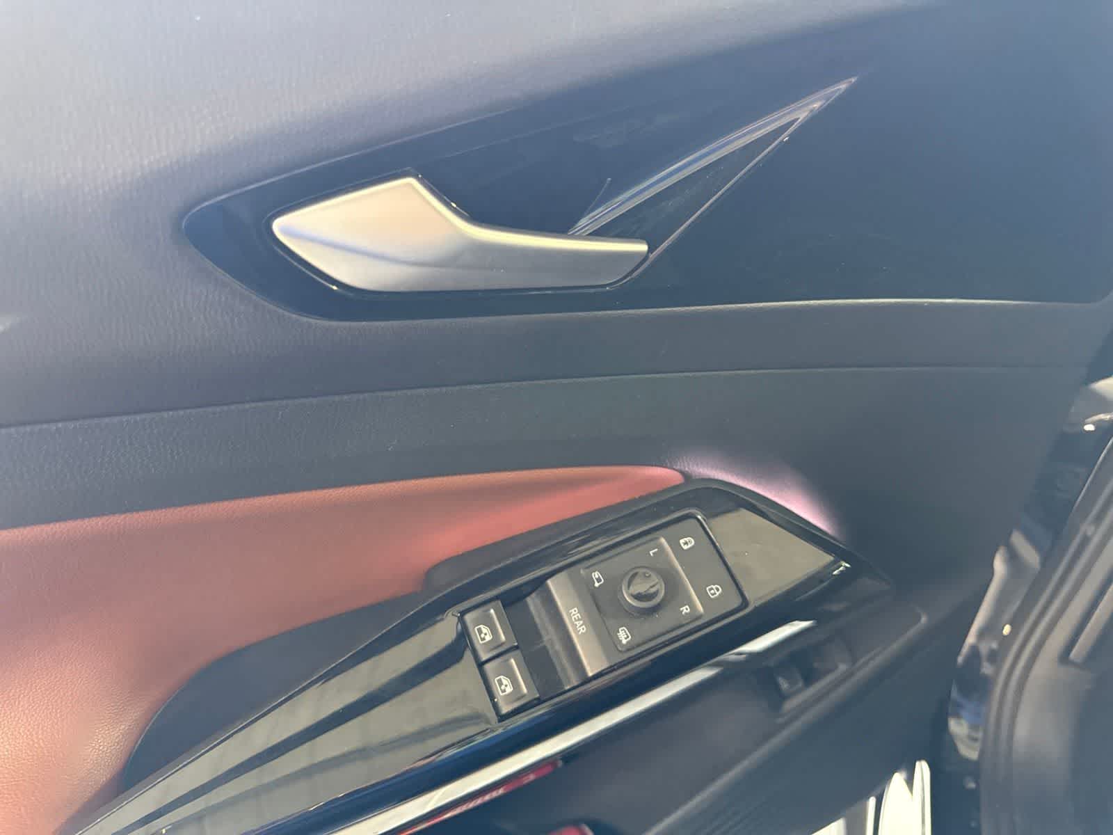 Thumbnail: 2022 Volkswagen ID.4 - 13