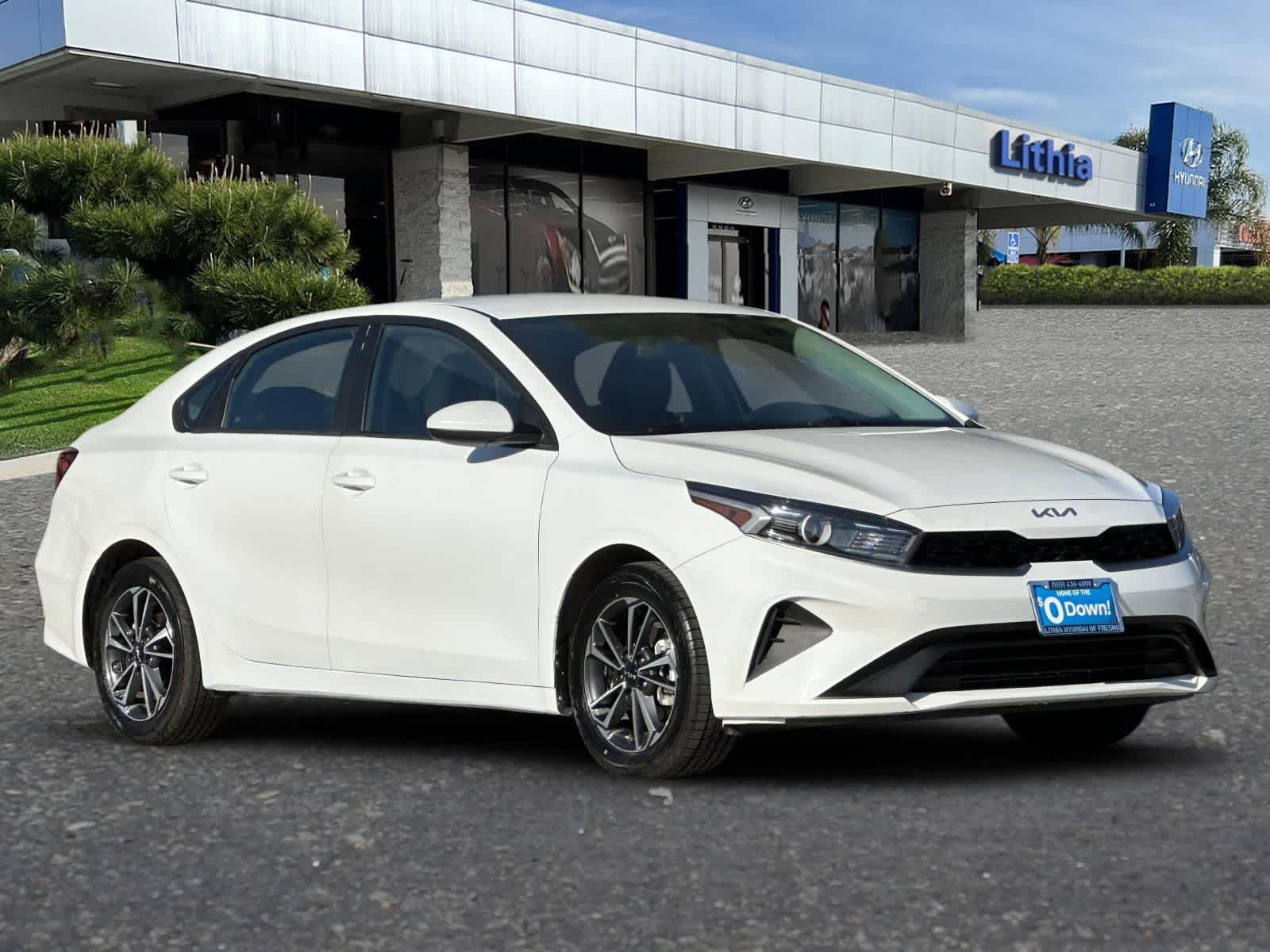 Thumbnail: 2024 Kia Forte - 10