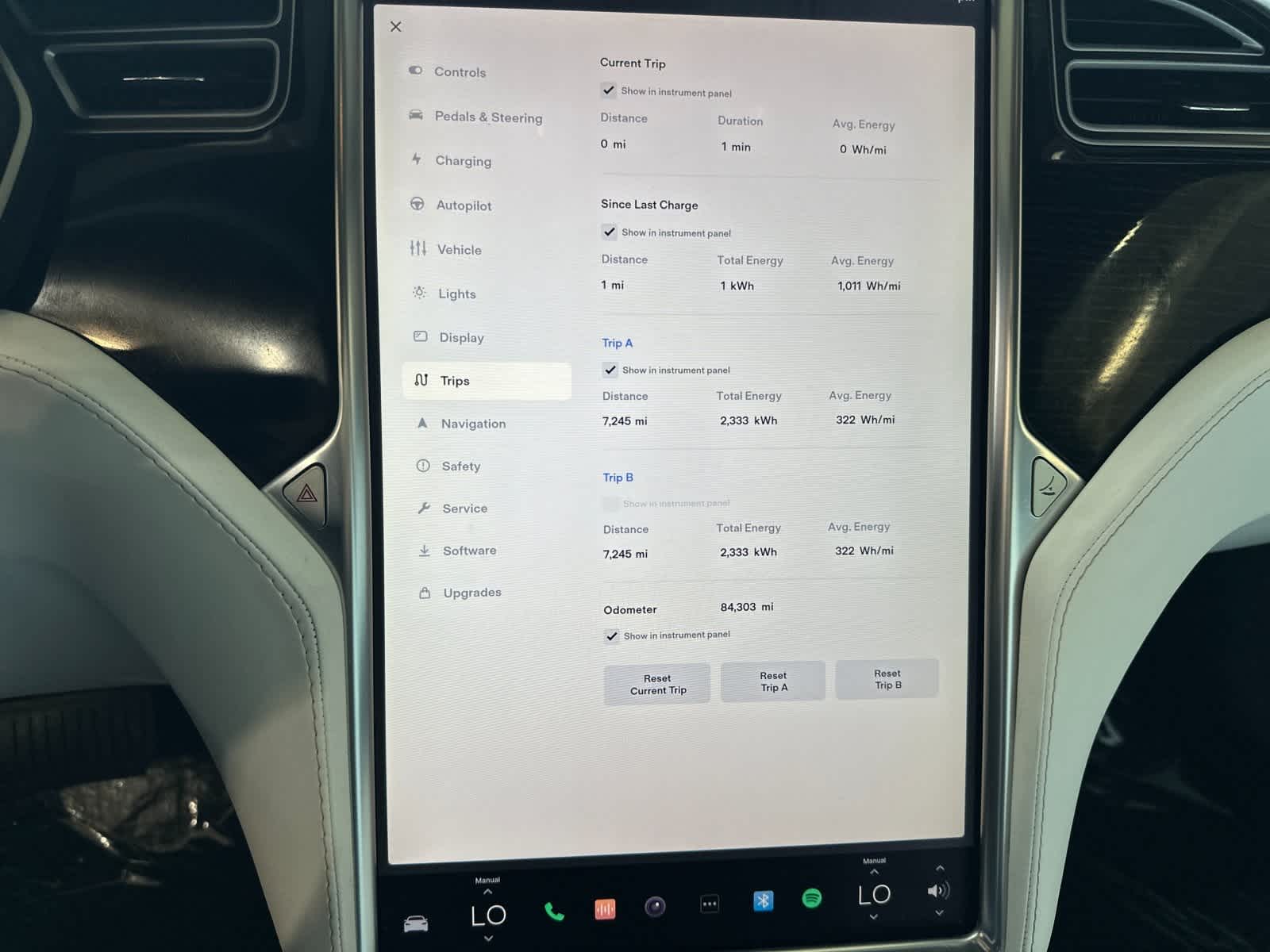Thumbnail: 2017 Tesla Model S - 24