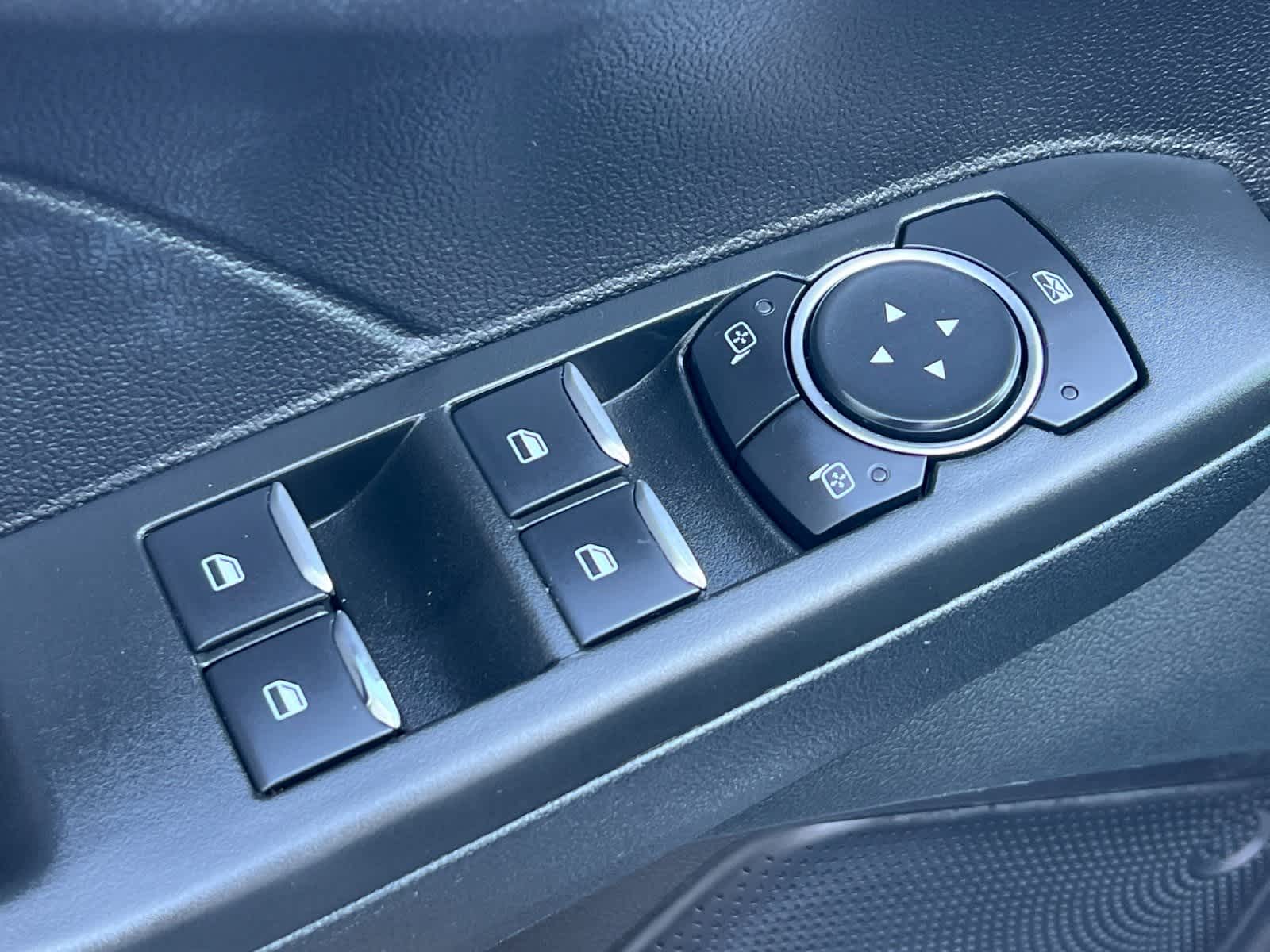 Thumbnail: 2021 Ford Escape - 13