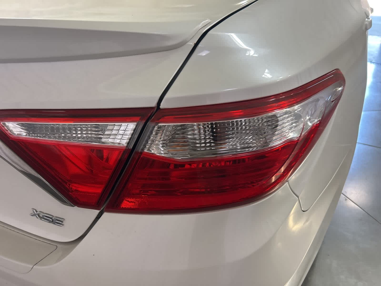 Thumbnail: 2015 Toyota Camry - 9