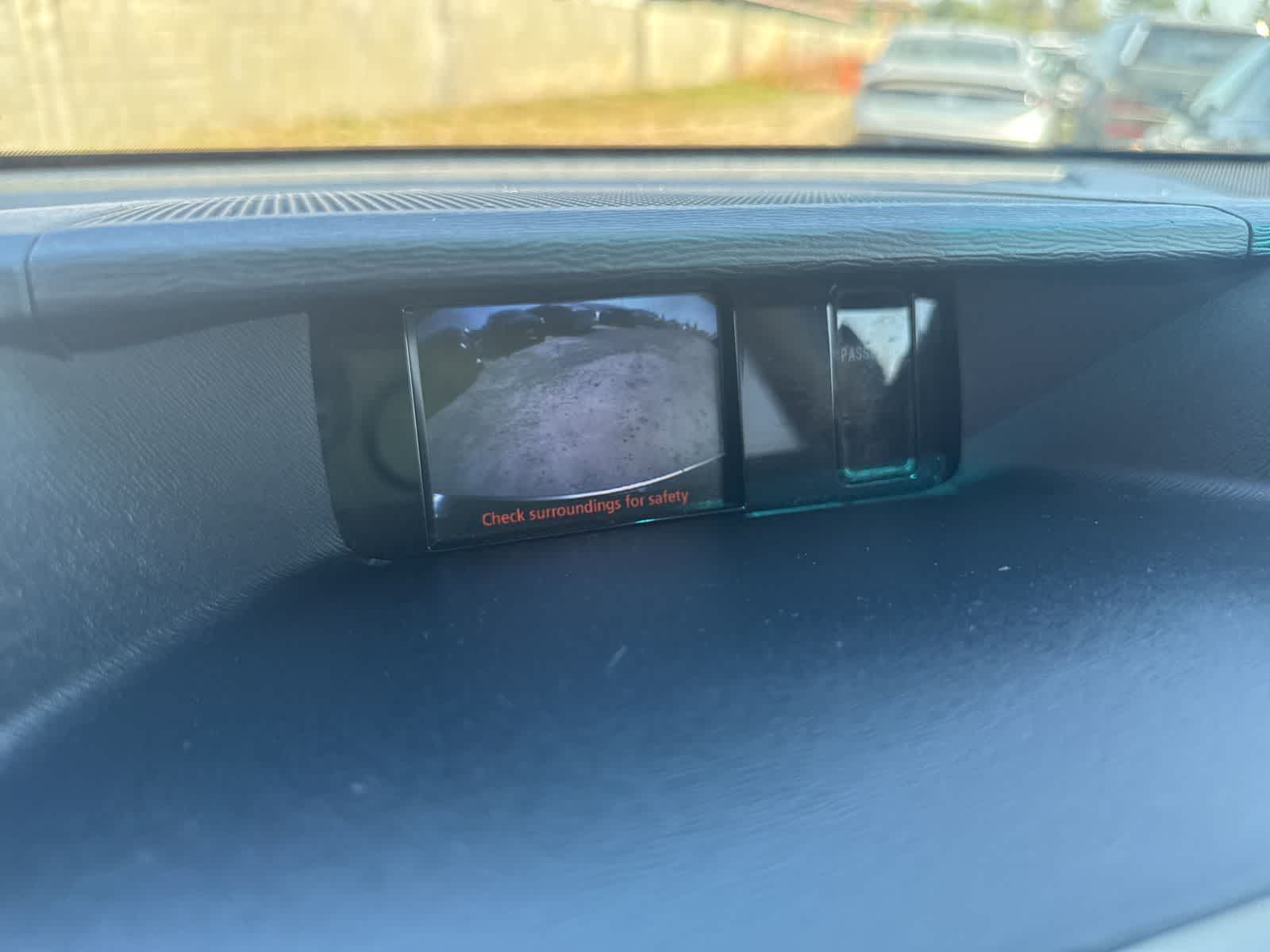 Thumbnail: 2012 Toyota Sienna - 28